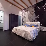 Conte House - 2 Рим