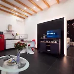 Conte House - 2 Апартаменты