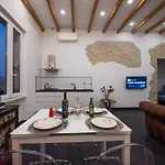 Conte House - 2 *