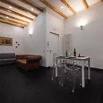 Conte House - 2 Апартаменты