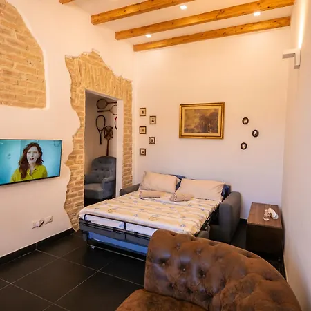 Апартаменты Conte House - 2 *